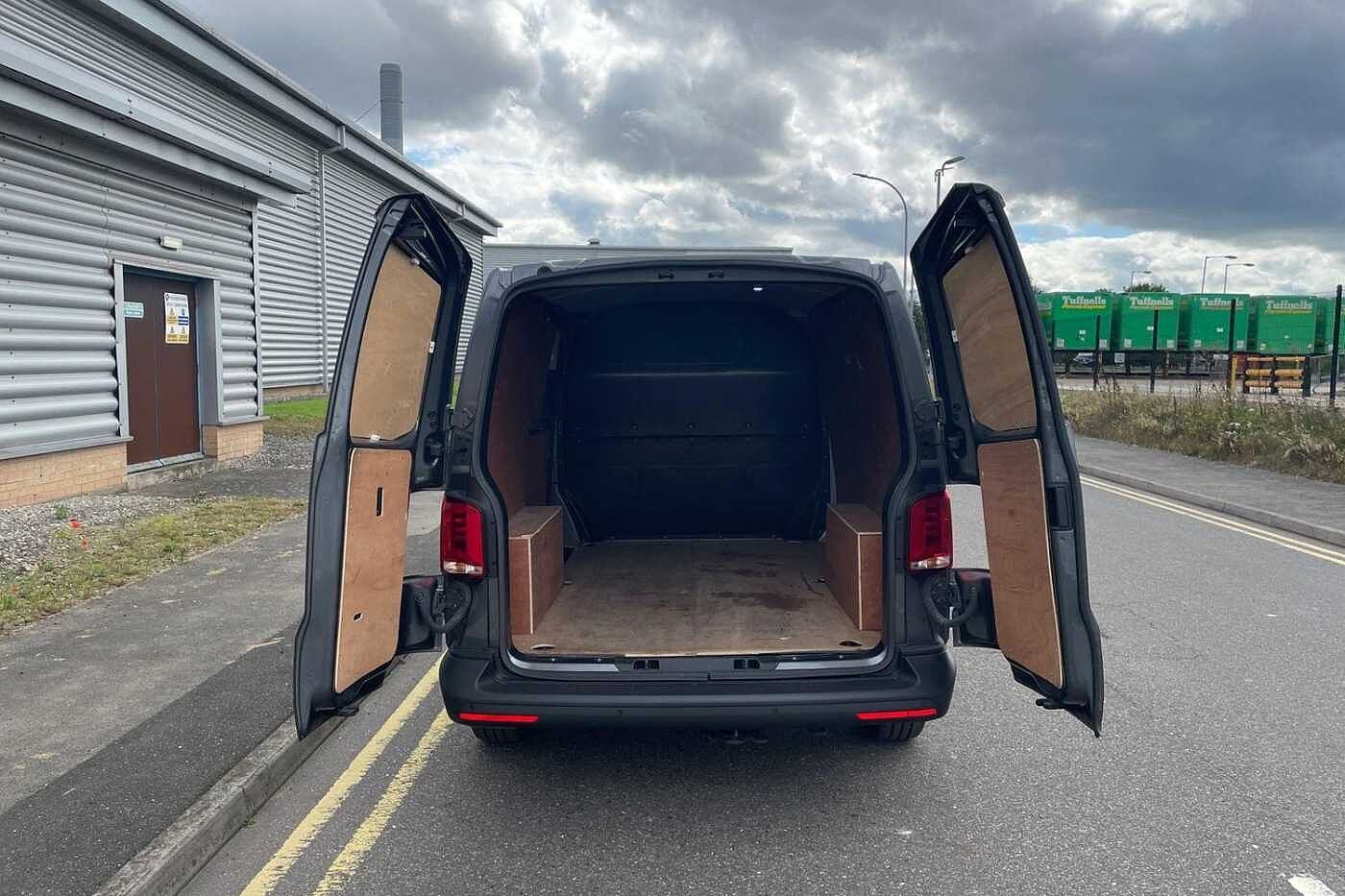 Volkswagen Transporter T28 SWB 2.0 TDI 110 Startline