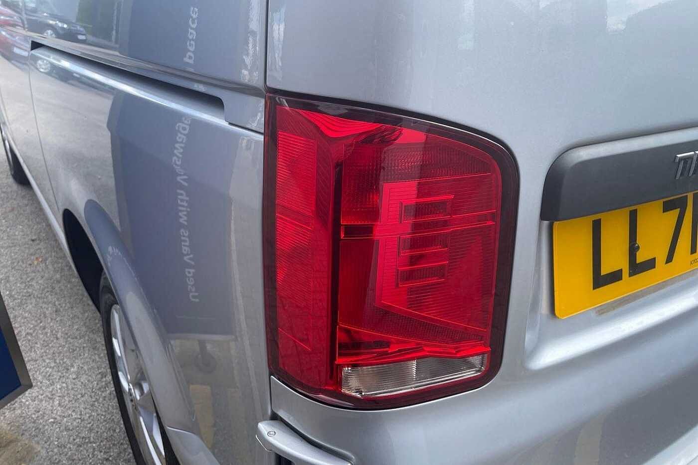 Volkswagen Transporter T30 SWB 2.0 TDI 150 Highline DSG