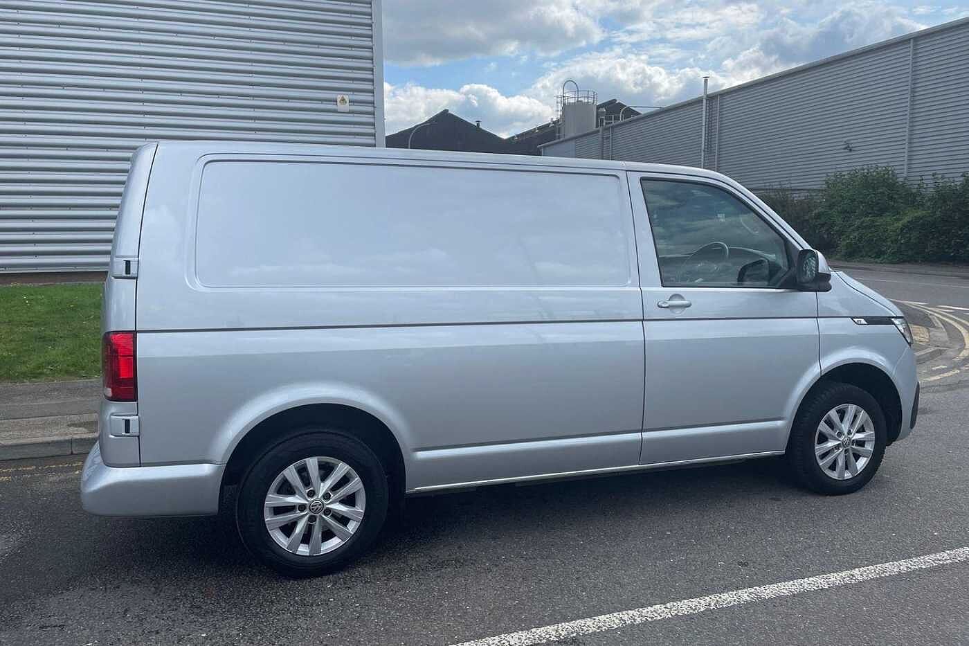 Volkswagen Transporter T30 SWB 2.0 TDI 150 Highline DSG