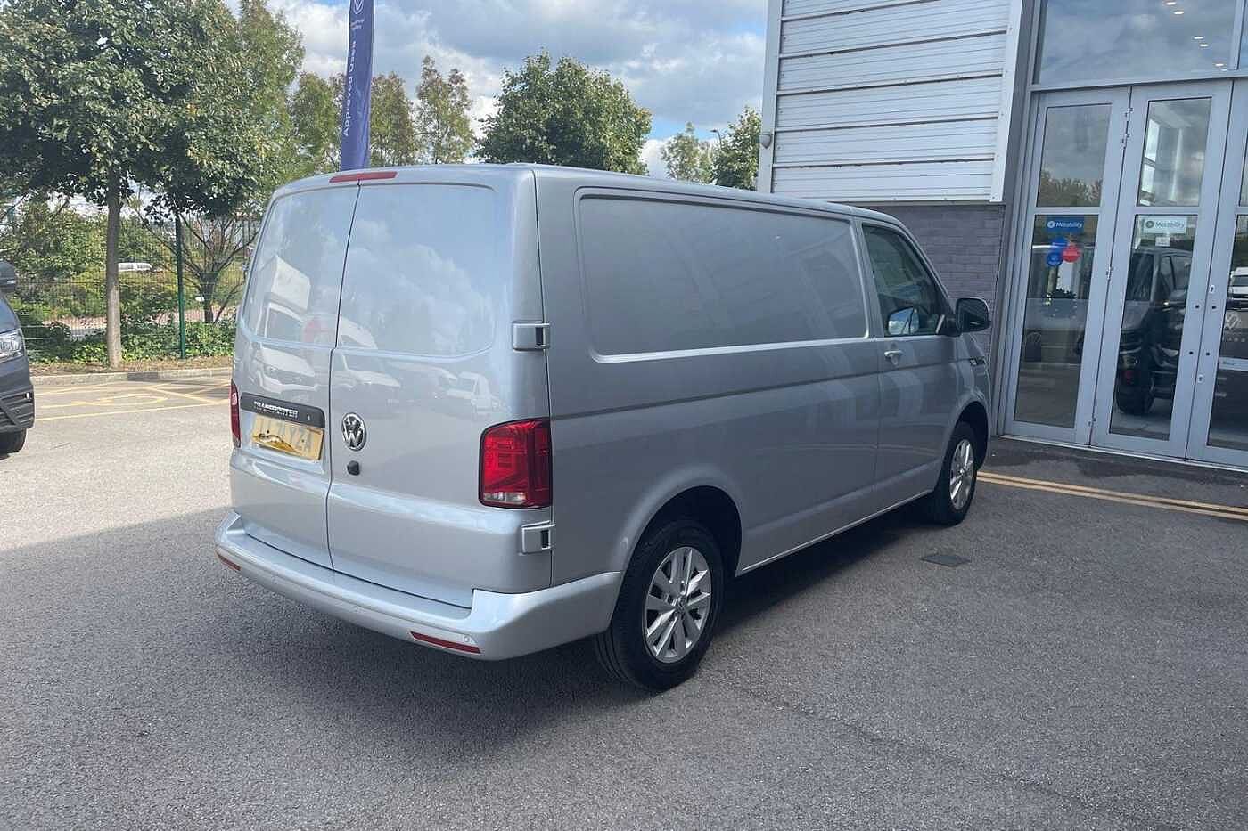 Volkswagen Transporter T30 SWB 2.0 TDI 150 Highline DSG