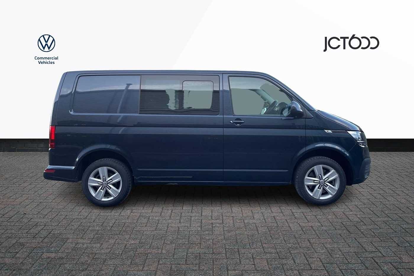 Volkswagen Transporter T32 SWB 2.0 TDI 150 Highline Kombi Van
