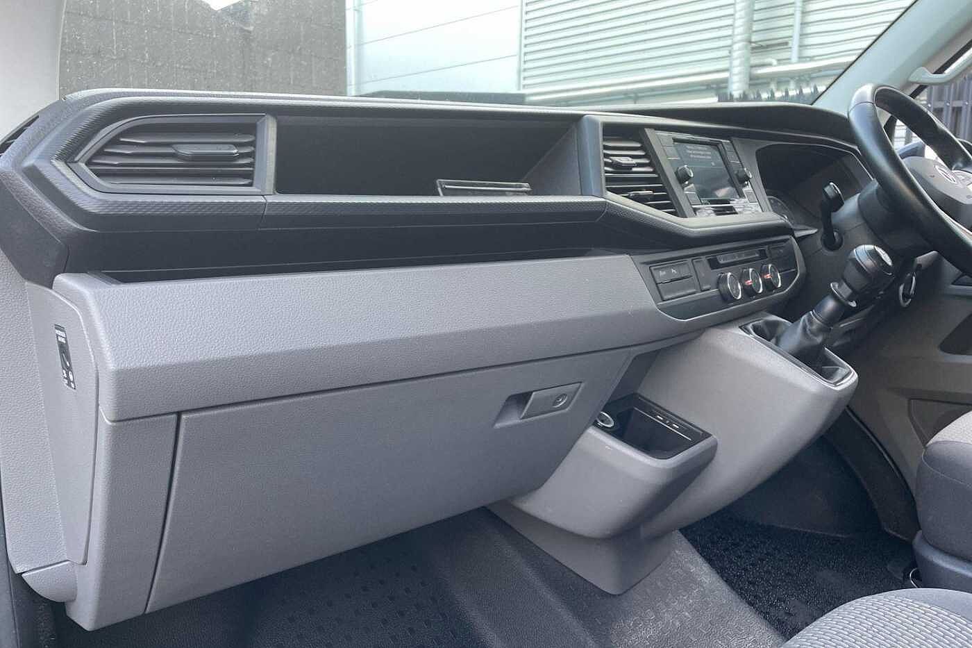 Volkswagen Transporter T32 SWB 2.0 TDI 150 Highline Kombi Van