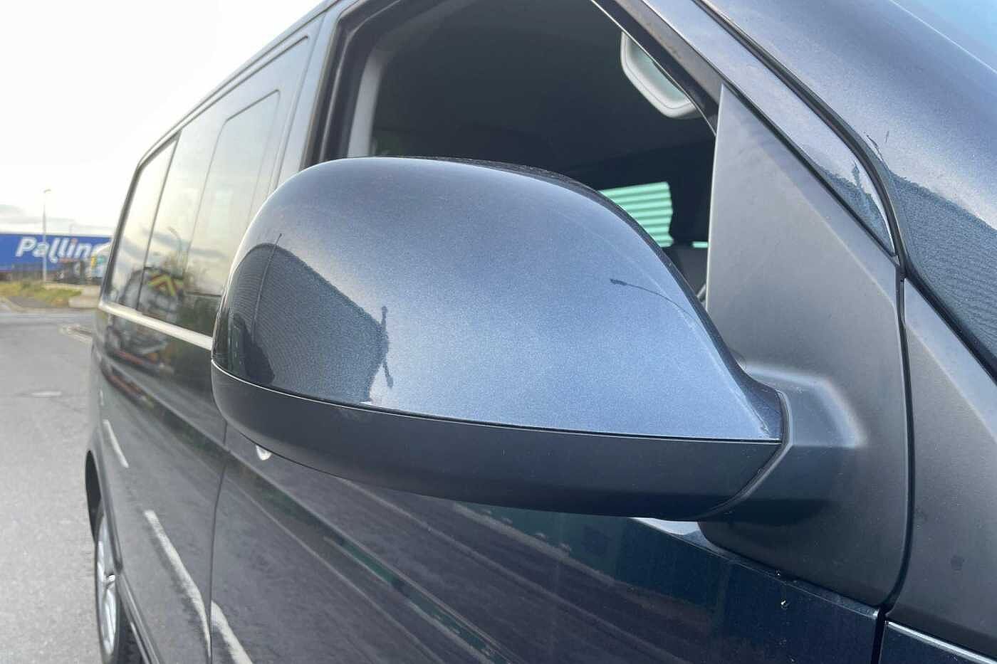 Volkswagen Transporter T32 SWB 2.0 TDI 150 Highline Kombi Van