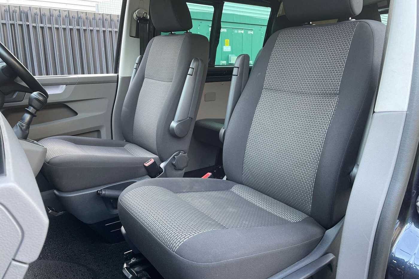 Volkswagen Transporter T32 SWB 2.0 TDI 150 Highline Kombi Van