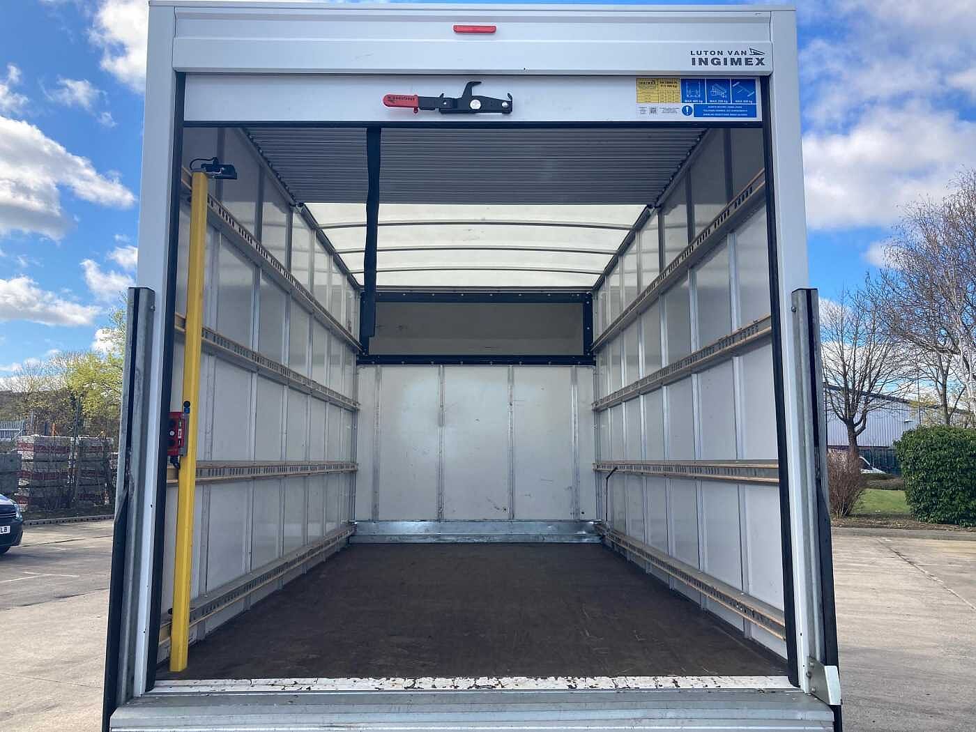 Volkswagen Crafter CR35 LWB FWD 2.0 TDI 140PS Startline ETG Tail Lift