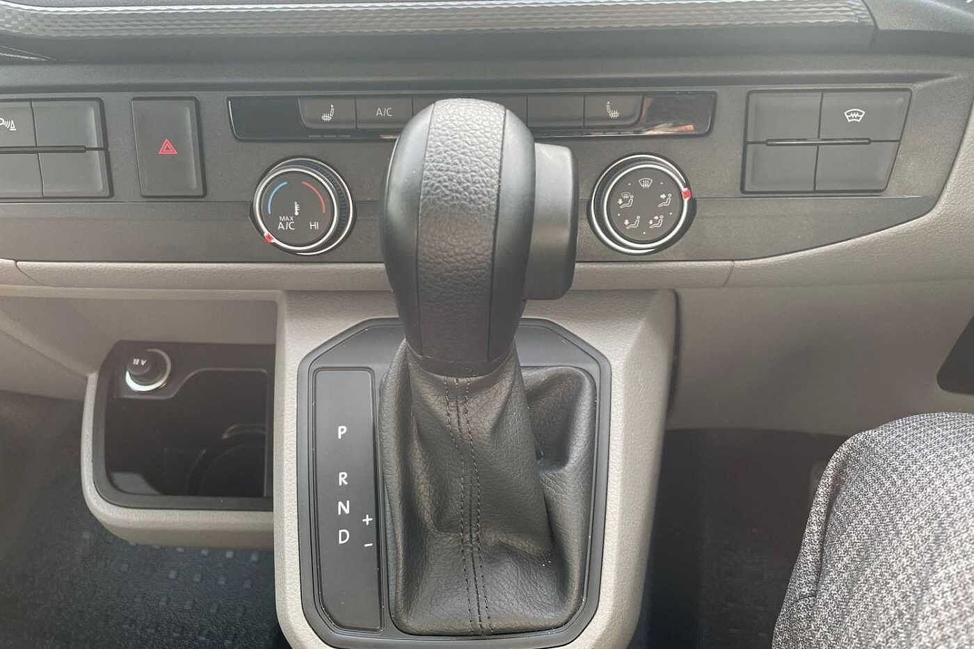 Volkswagen Transporter T30 LWB 2.0 BiTDI 204 Highline DSG