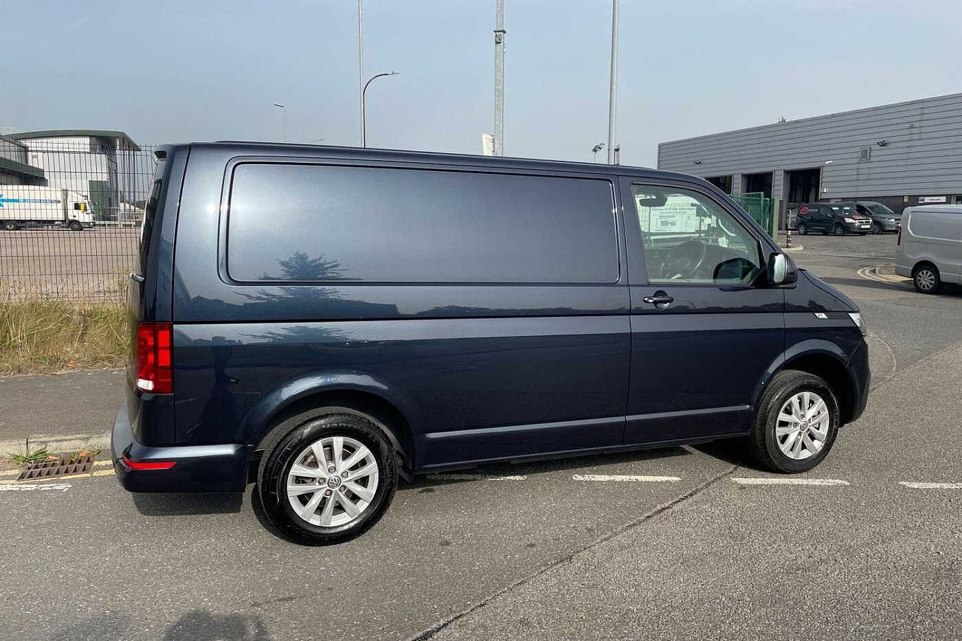 Volkswagen Transporter T30 SWB 2.0 TDI 150 Highline