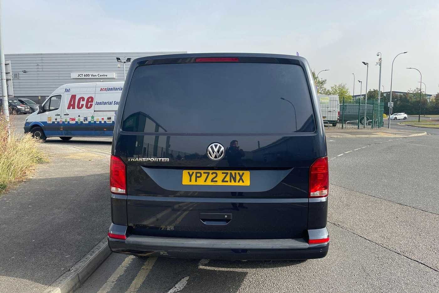 Volkswagen Transporter T30 SWB 2.0 TDI 150 Highline