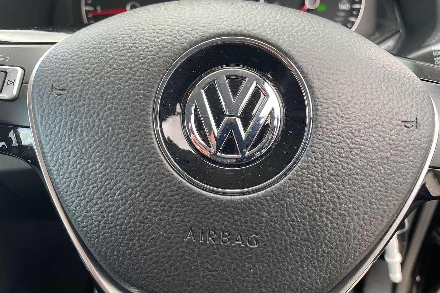 Volkswagen Amarok A33 D/Cab Pick Up Highline 3.0 V6 TDI 258 BMT 4M Auto