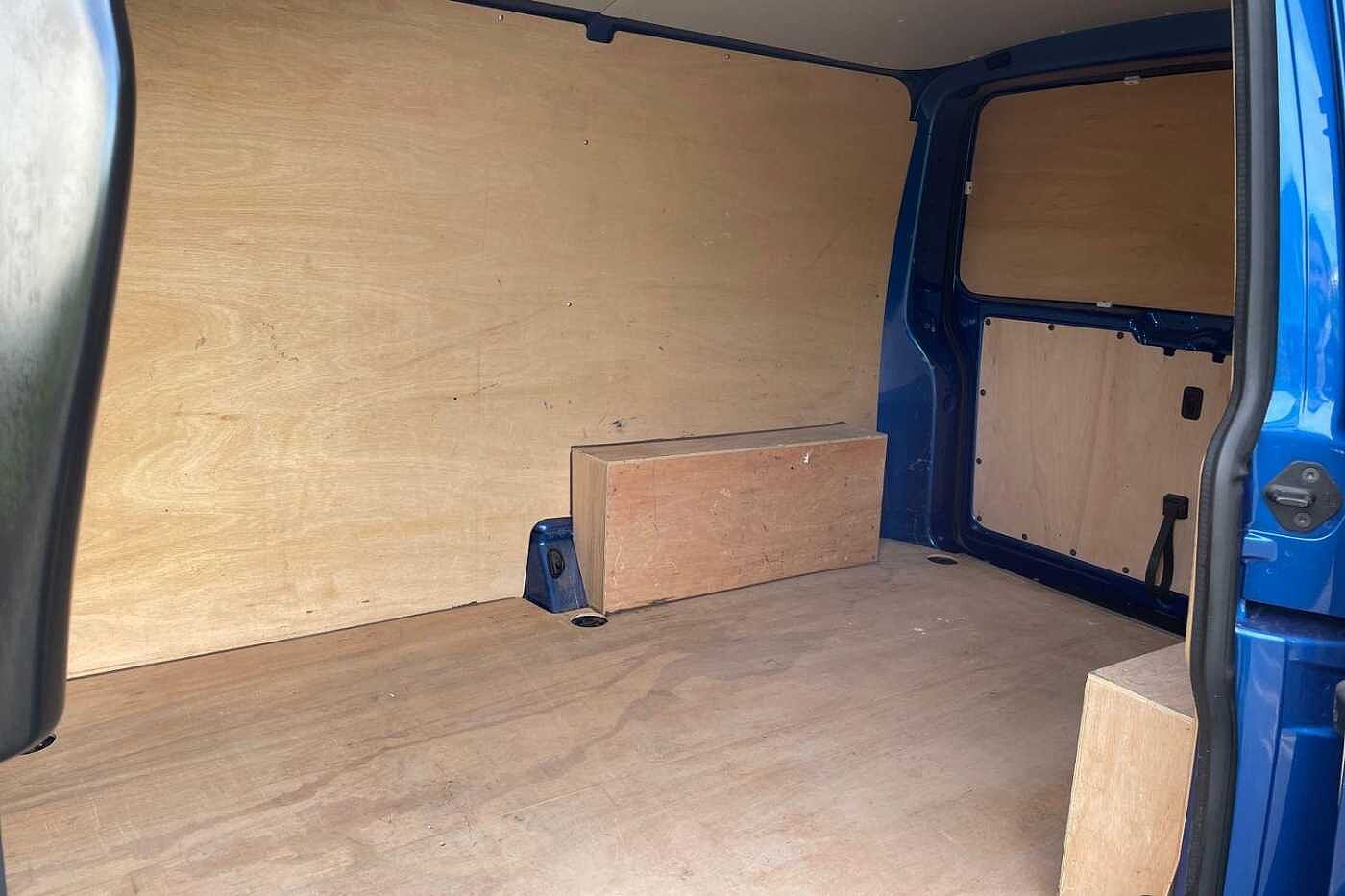Volkswagen Transporter T28 SWB 2.0 TDI 110 Highline