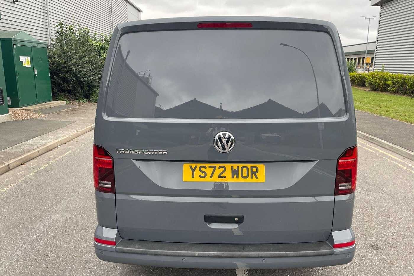 Volkswagen Transporter T28 SWB 2.0 TDI 150 Highline DSG