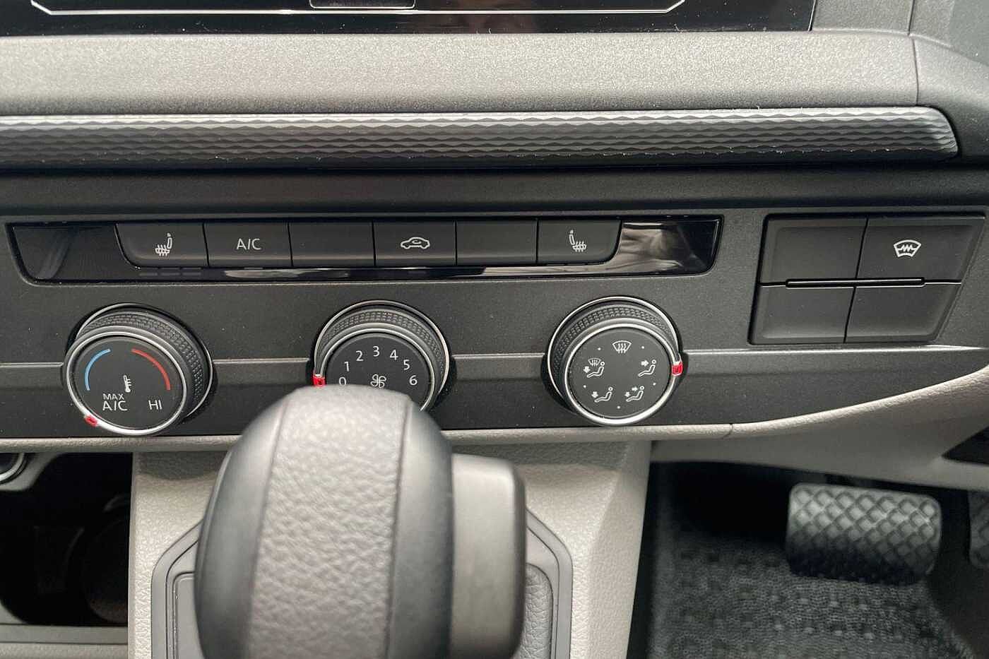 Volkswagen Transporter T28 SWB 2.0 TDI 150 Highline DSG