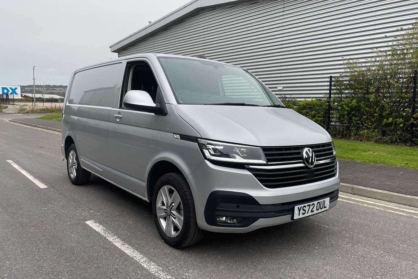Volkswagen Transporter T32 SWB 2.0 BiTDI 204 Highline DSG