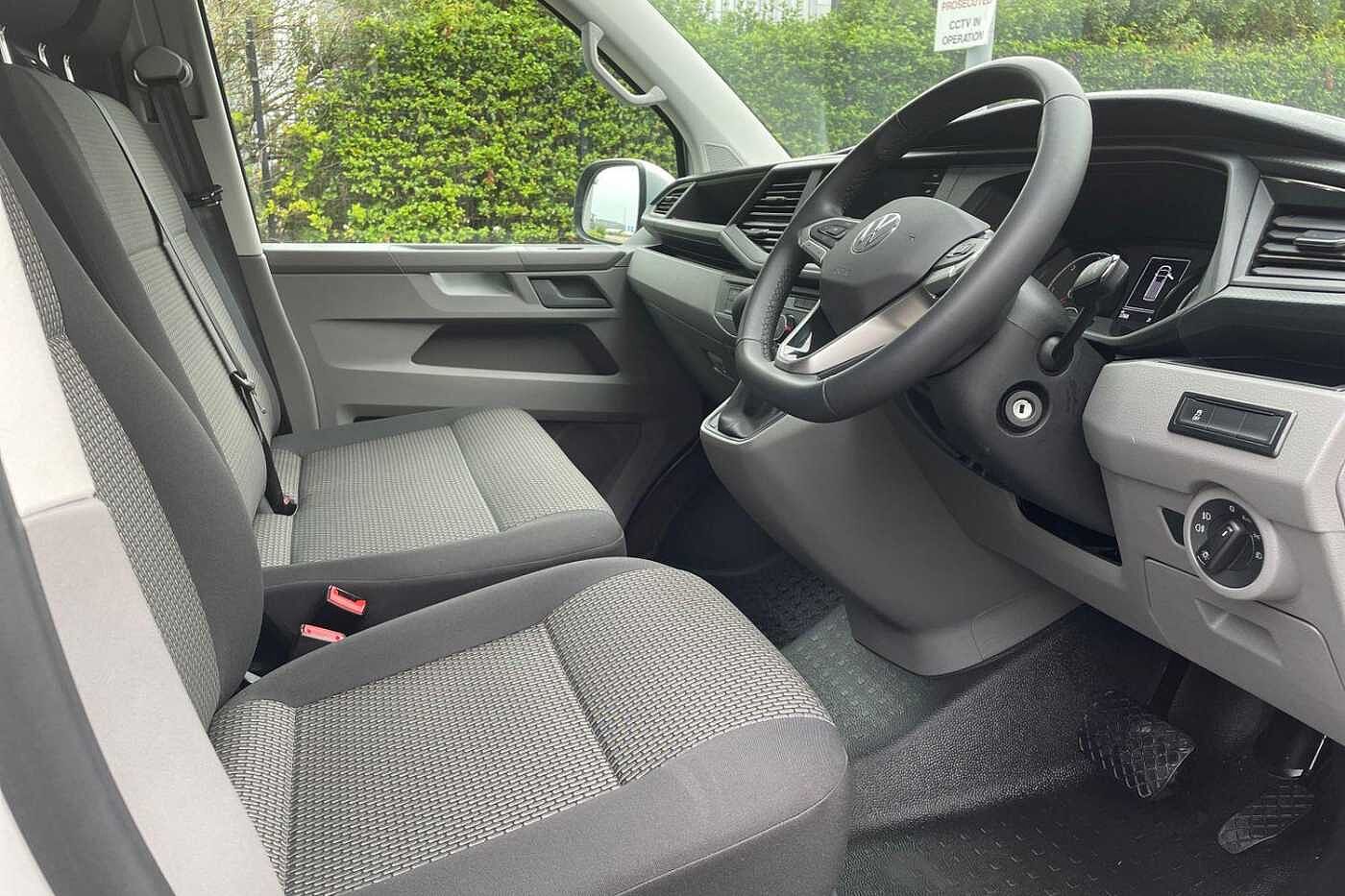 Volkswagen Transporter T32 SWB 2.0 BiTDI 204 Highline DSG