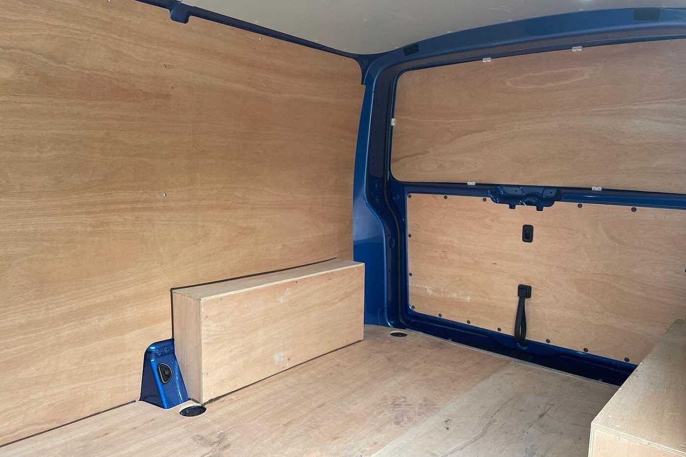 Volkswagen Transporter T28 SWB 2.0 TDI 150 Highline DSG