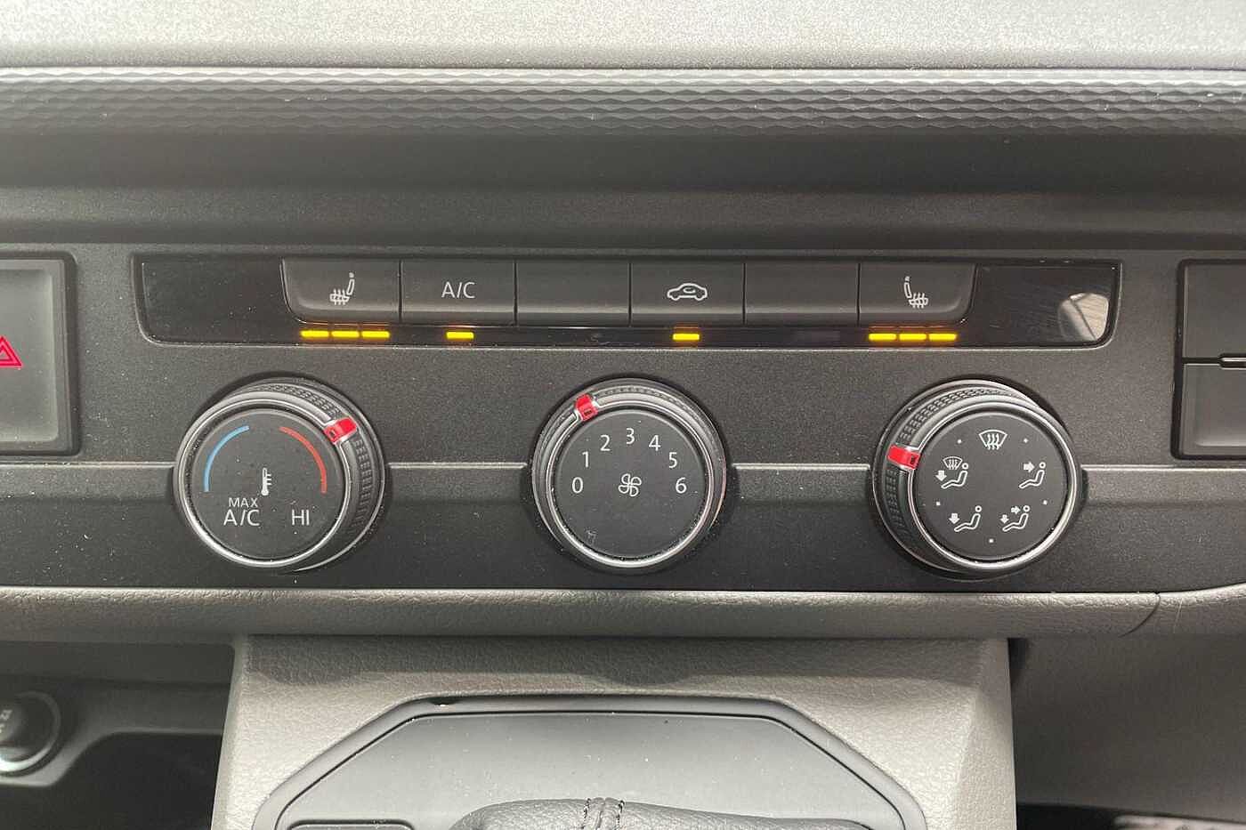 Volkswagen Transporter T28 SWB 2.0 TDI 150 Highline DSG