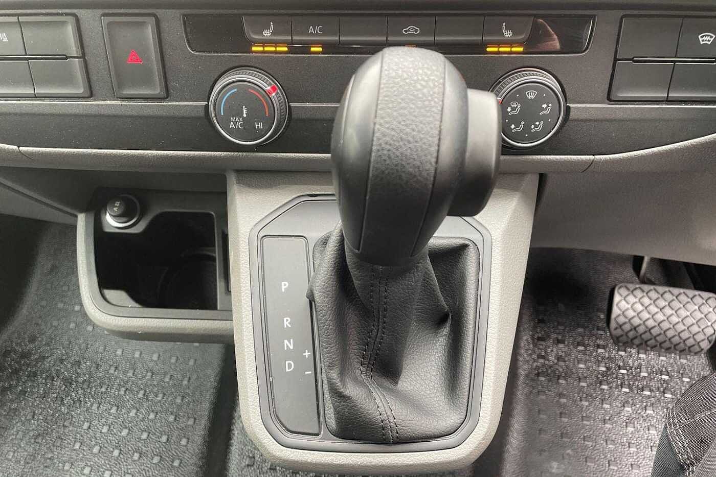 Volkswagen Transporter T28 SWB 2.0 TDI 150 Highline DSG