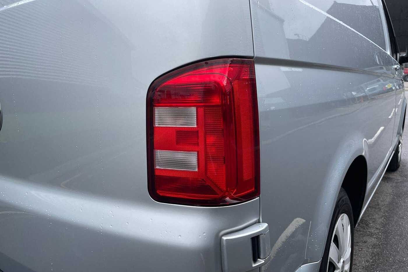 Volkswagen Transporter T28 SWB 2.0 TDI BMT 102 Trendline Euro 6