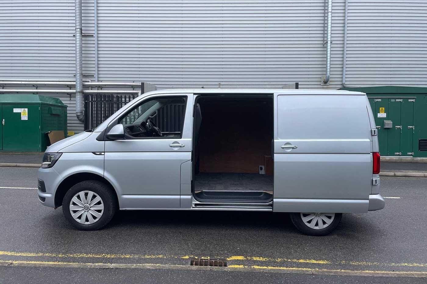 Volkswagen Transporter T28 SWB 2.0 TDI BMT 102 Trendline Euro 6
