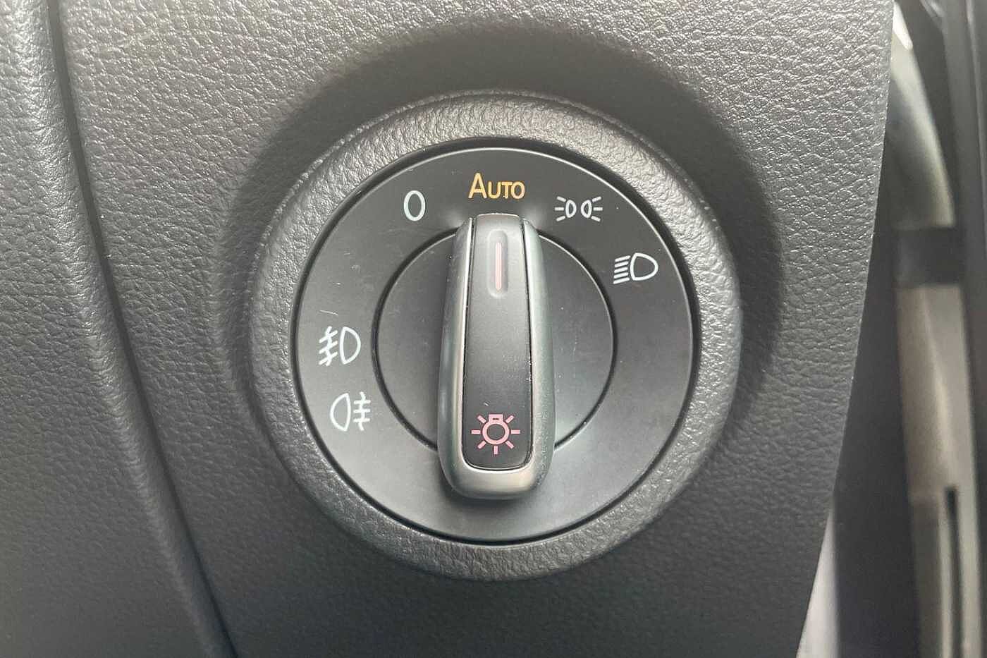 Volkswagen Amarok A33 SPECIAL EDITIONS D/Cab Pick Up Dark Label 3.0 V6 TDI 204 BMT4M Auto