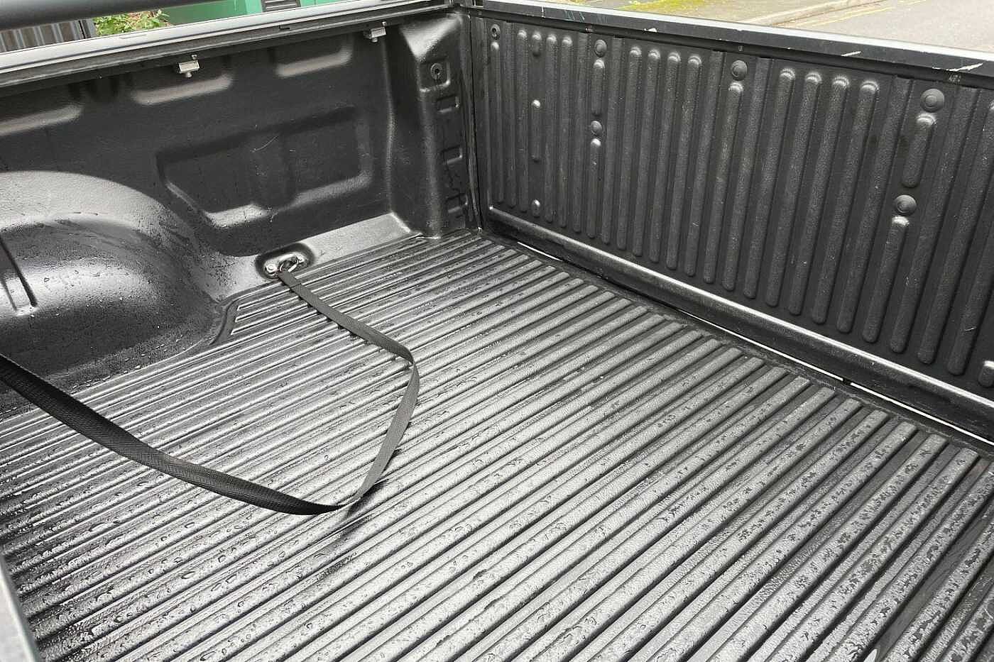 Volkswagen Amarok A33 SPECIAL EDITIONS D/Cab Pick Up Dark Label 3.0 V6 TDI 204 BMT4M Auto