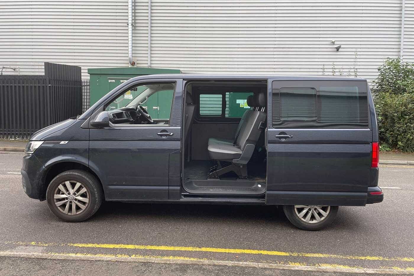 Volkswagen Transporter T30 SWB 2.0 TDI 110 Highline Kombi Van