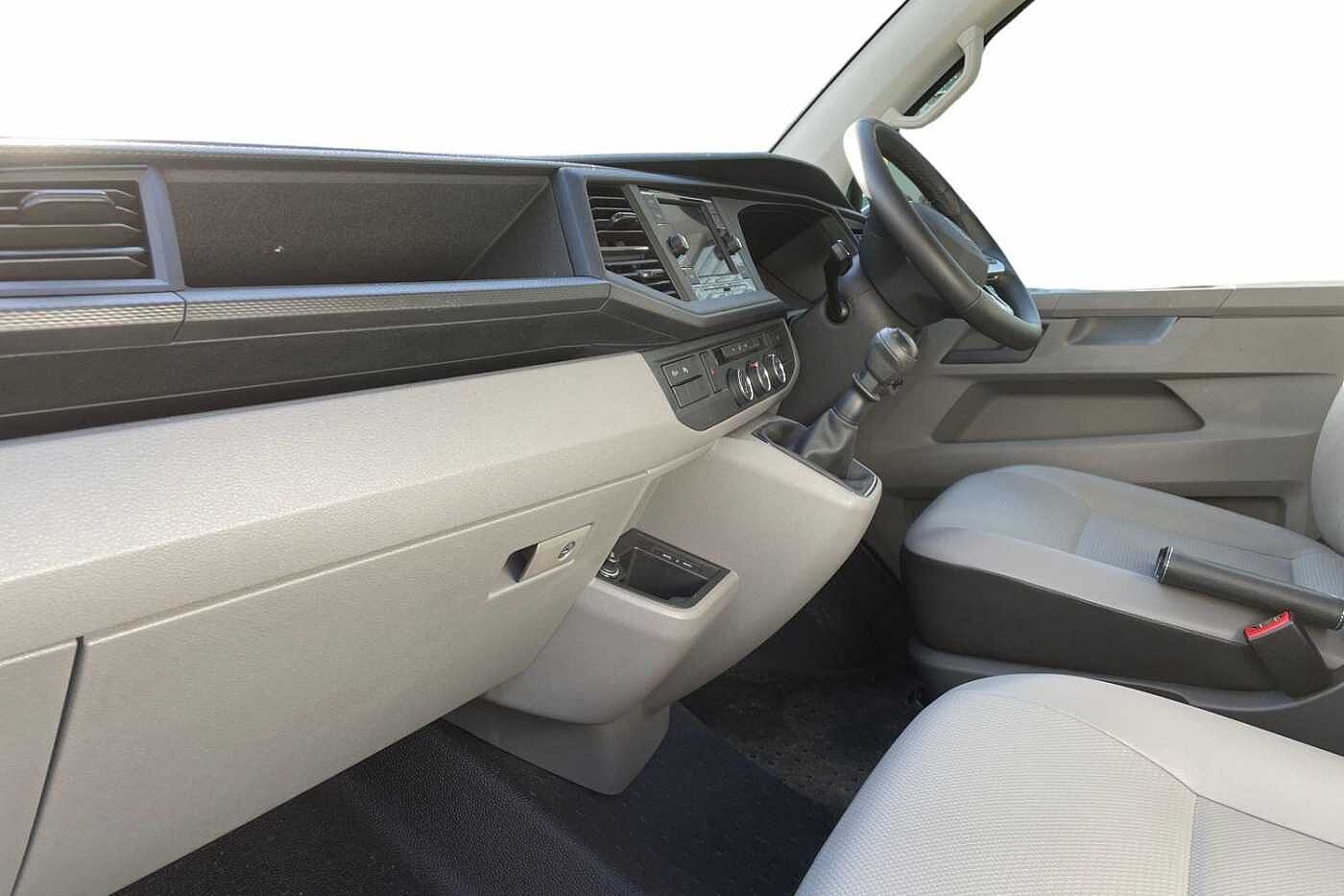 Volkswagen Transporter T30 SWB 2.0 TDI 110 Highline Kombi Van