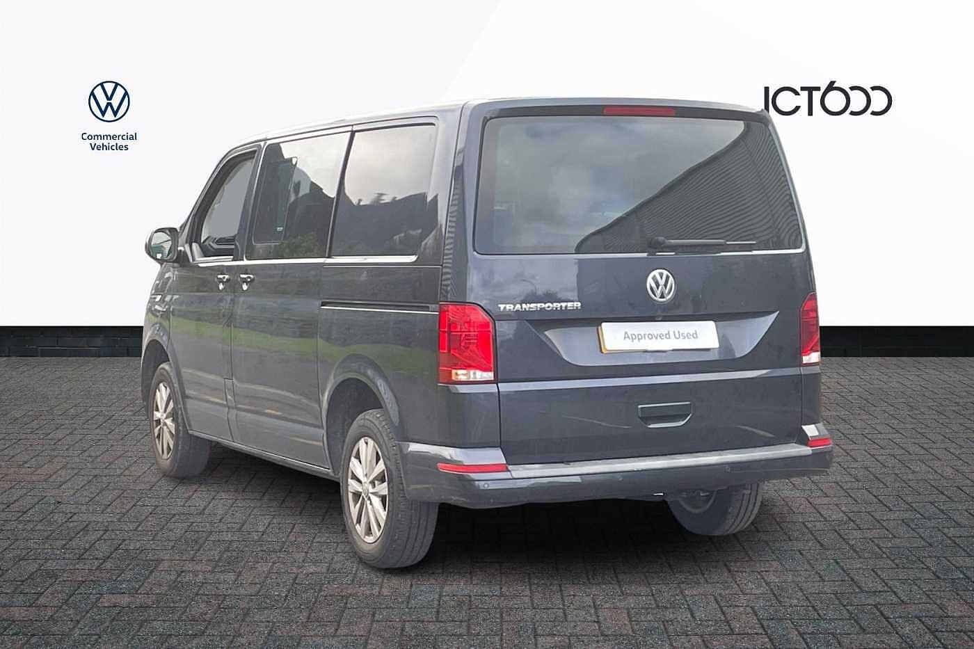 Volkswagen Transporter T30 SWB 2.0 TDI 110 Highline Kombi Van