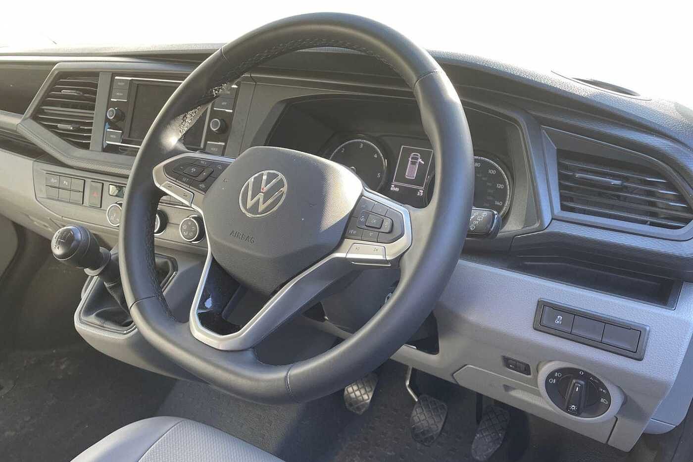 Volkswagen Transporter T30 SWB 2.0 TDI 110 Highline Kombi Van