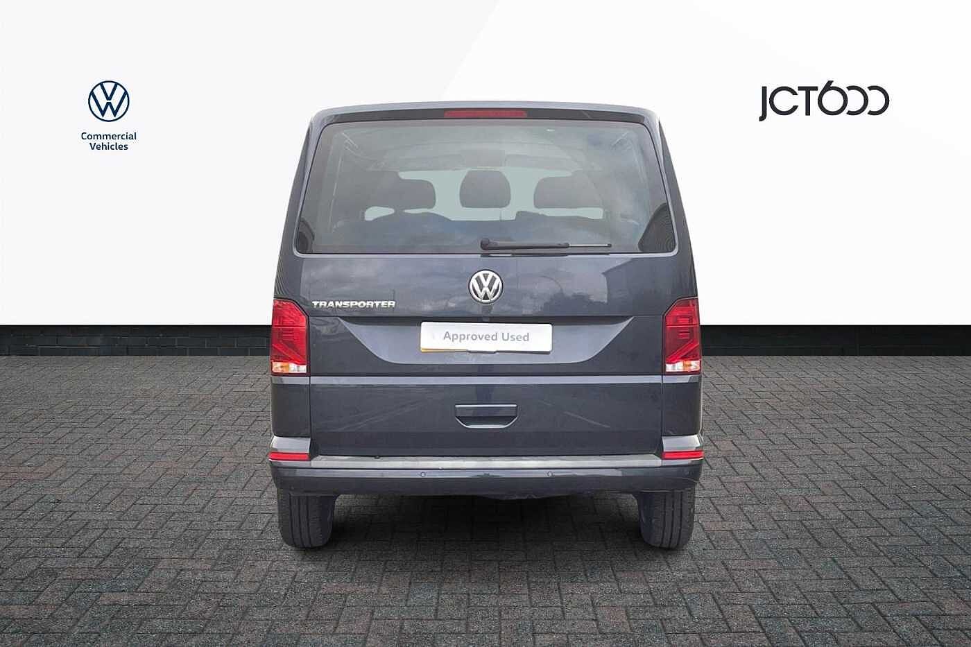 Volkswagen Transporter T30 SWB 2.0 TDI 110 Highline Kombi Van