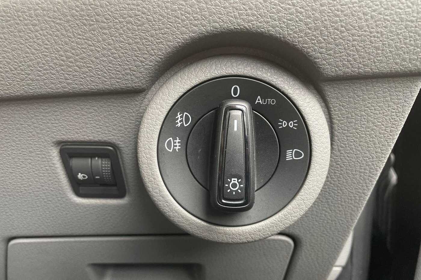 Volkswagen Transporter T30 SWB 2.0 TDI 110 Highline Kombi Van
