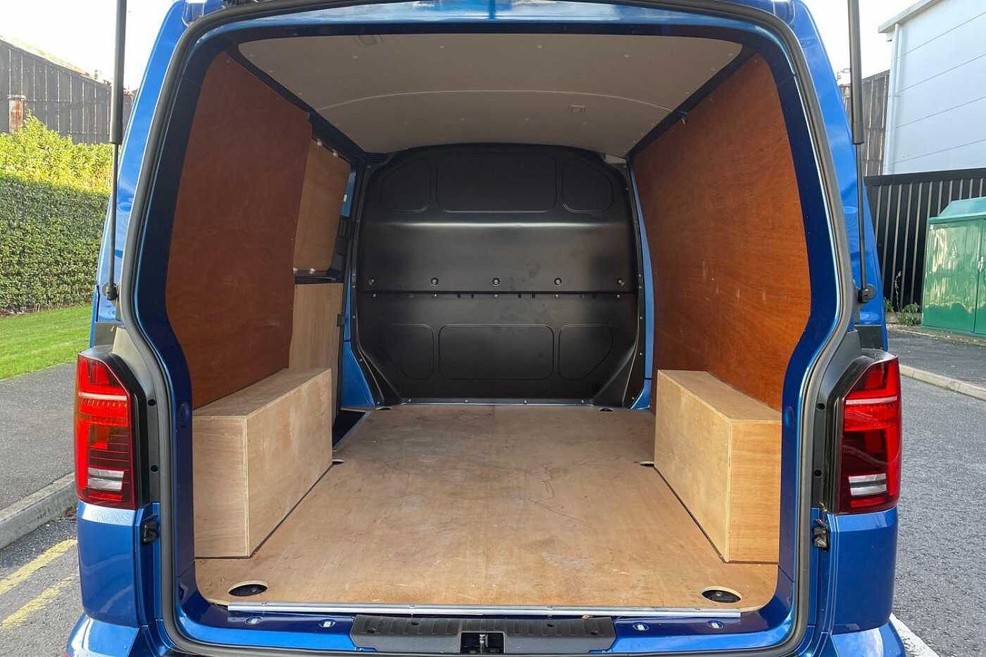 Volkswagen Transporter T28 SWB 2.0 TDI 150 Highline DSG