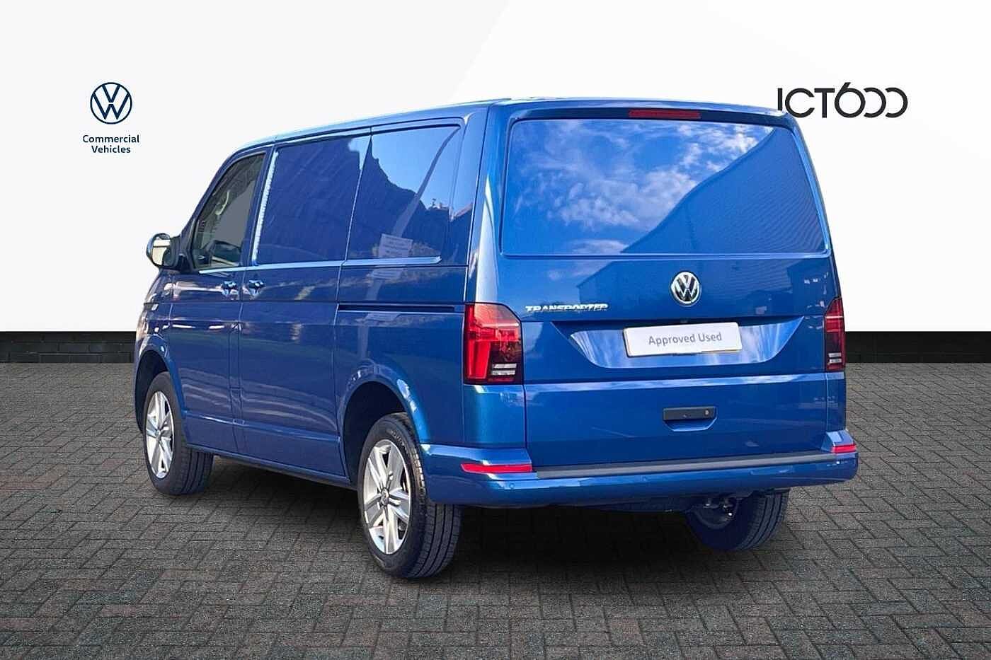 Volkswagen Transporter T32 SWB 2.0 BiTDI 204 Highline DSG