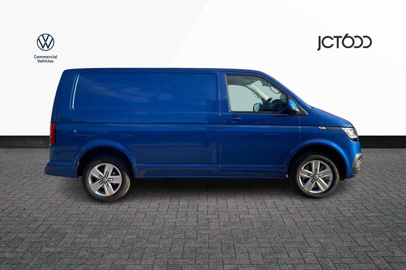 Volkswagen Transporter T32 SWB 2.0 BiTDI 204 Highline DSG