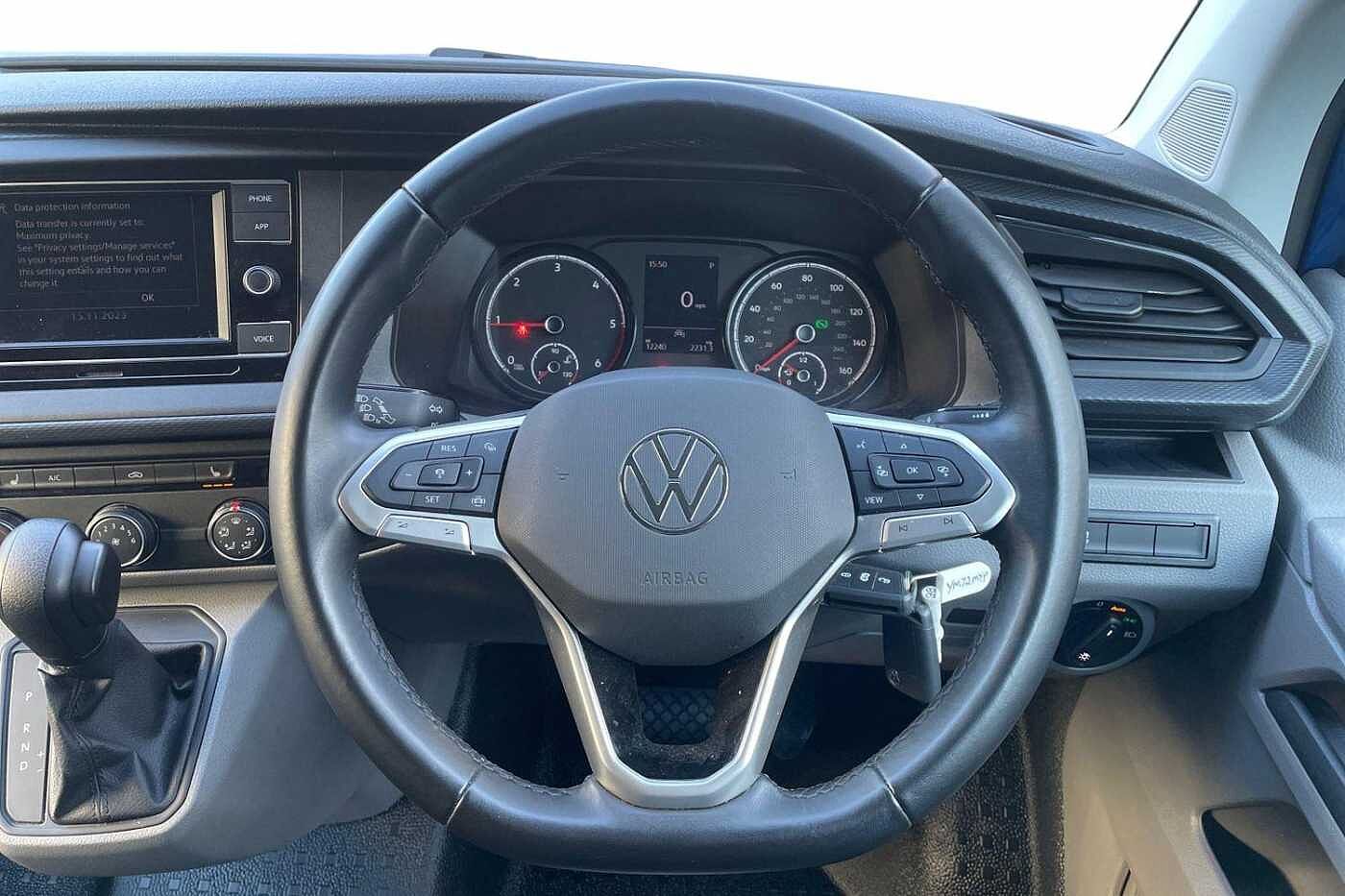 Volkswagen Transporter 2.0 TDI T32 Highline Panel Van 5dr Diesel DSG FWD LWB Euro 6 (s/s) (150 ps)