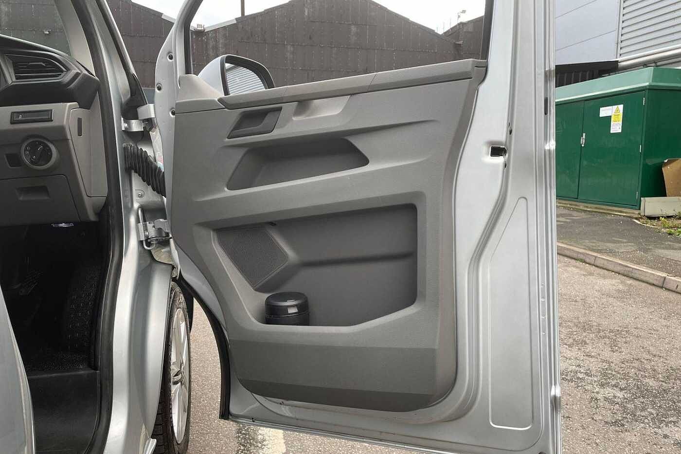 Volkswagen Transporter 2.0 BiTDI T30 Highline Panel Van 5dr Diesel DSG FWD LWB High Roof Euro 6 (s/s) (