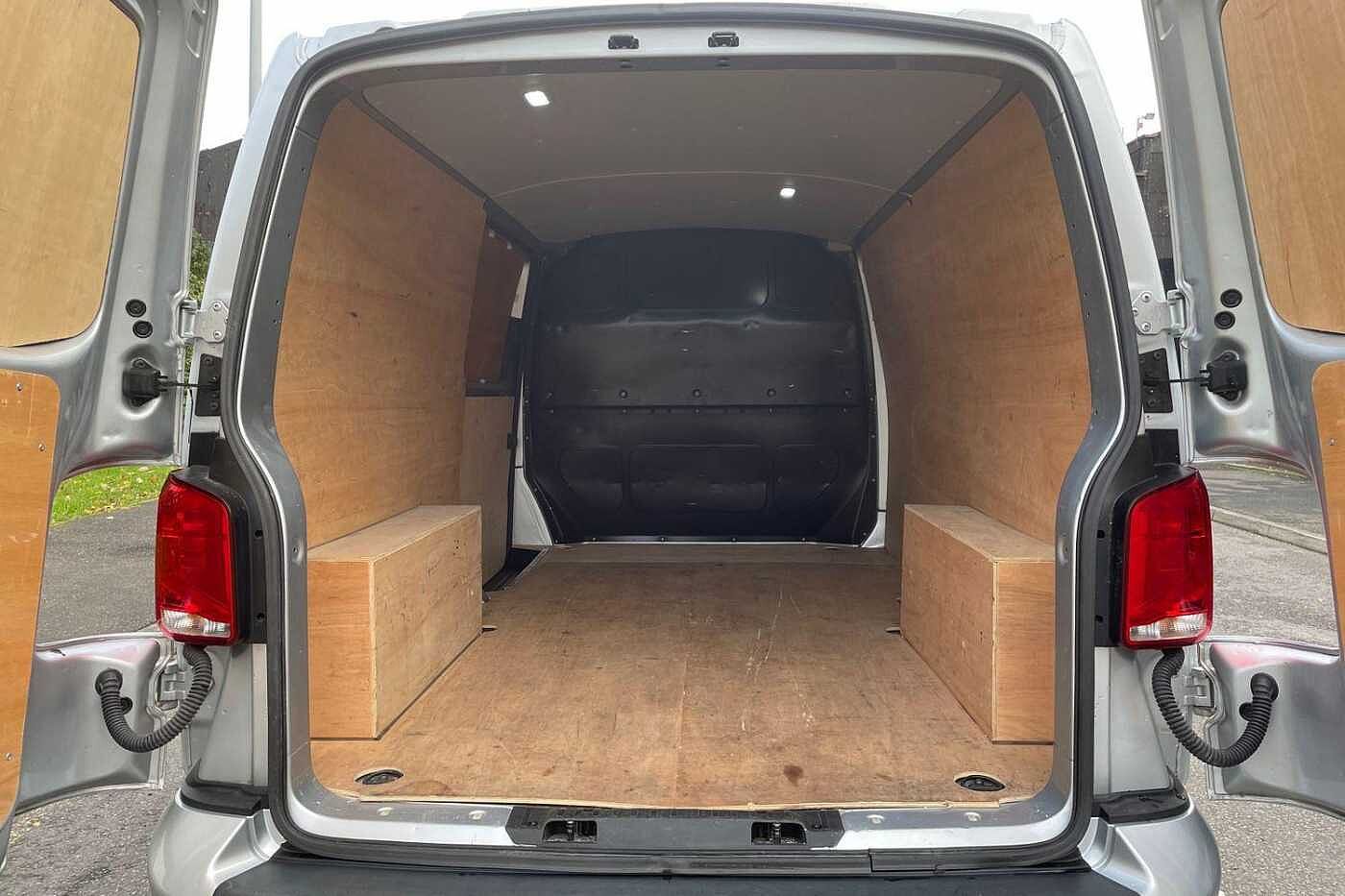 Volkswagen Transporter 2.0 BiTDI T30 Highline Panel Van 5dr Diesel DSG FWD LWB High Roof Euro 6 (s/s) (