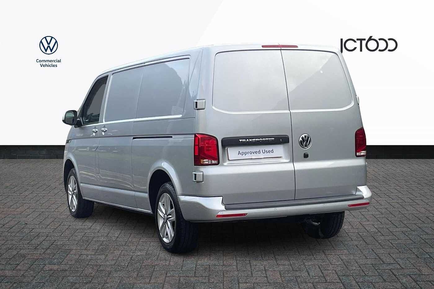 Volkswagen Transporter 2.0 BiTDI T30 Highline Panel Van 5dr Diesel DSG FWD LWB High Roof Euro 6 (s/s) (