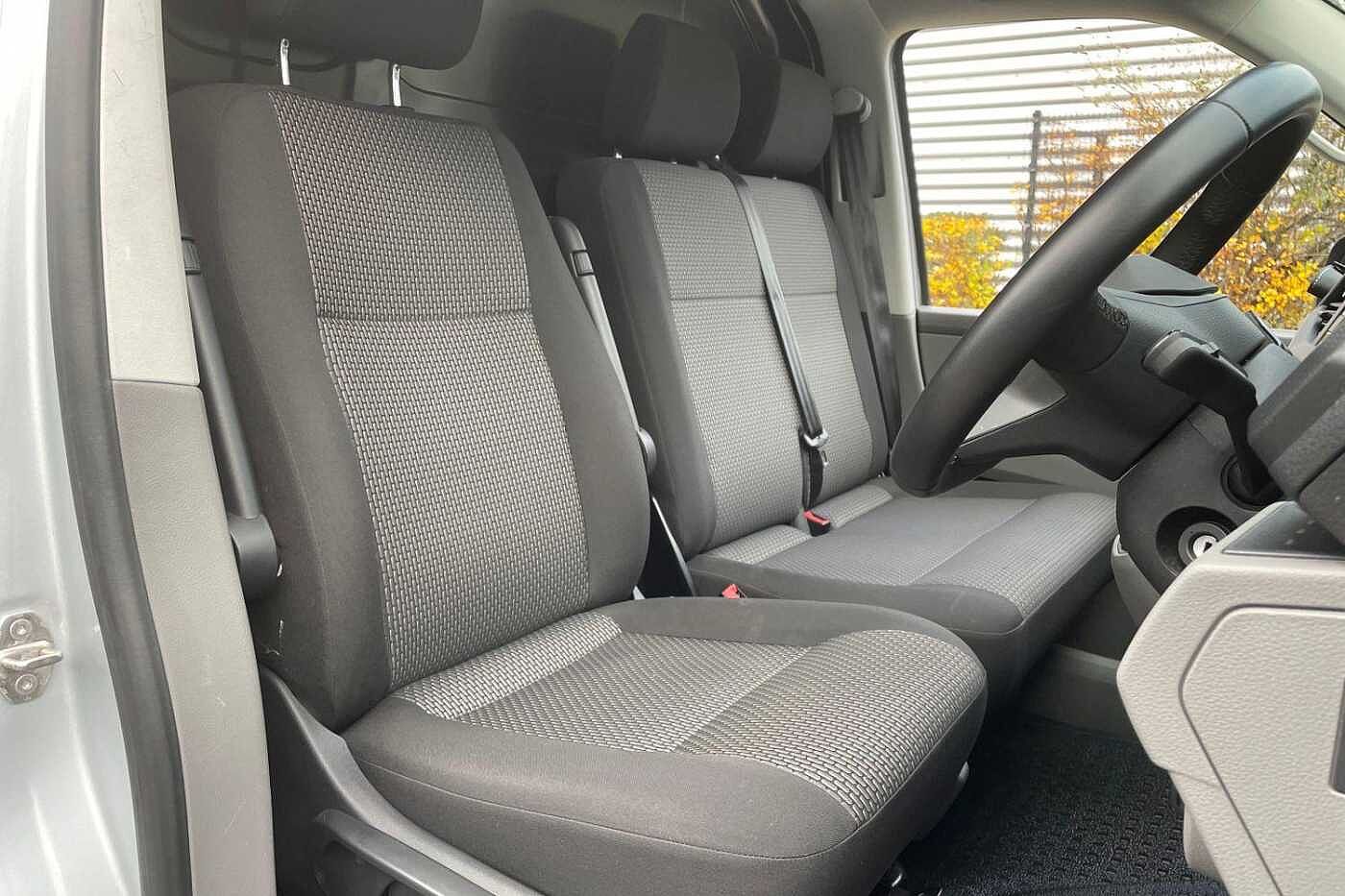 Volkswagen Transporter 2.0 BiTDI T30 Highline Panel Van 5dr Diesel DSG FWD LWB High Roof Euro 6 (s/s) (