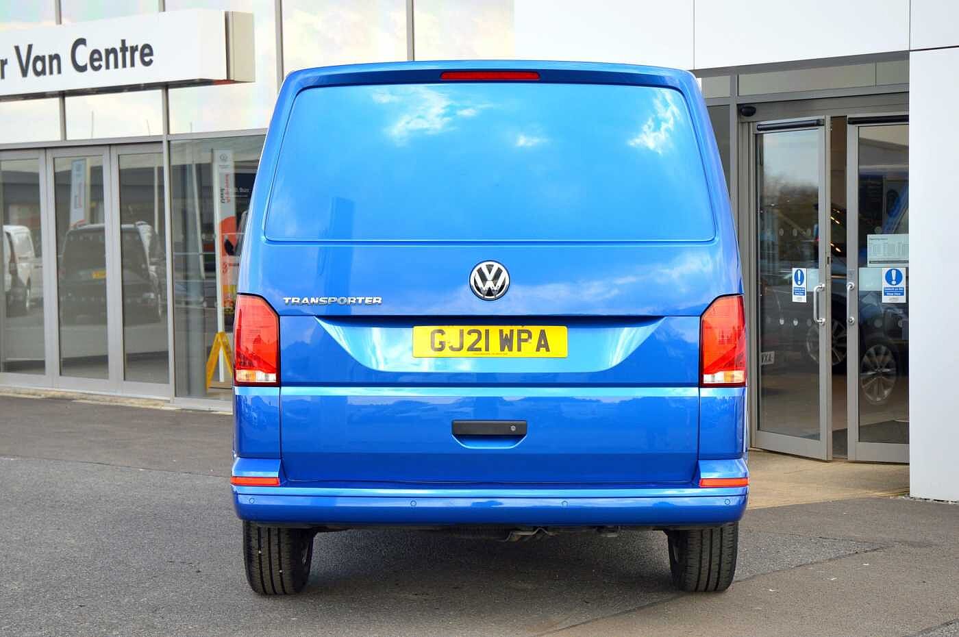 Volkswagen Transporter 2.0TDI 110ps T30 Highline BMT SWB PV