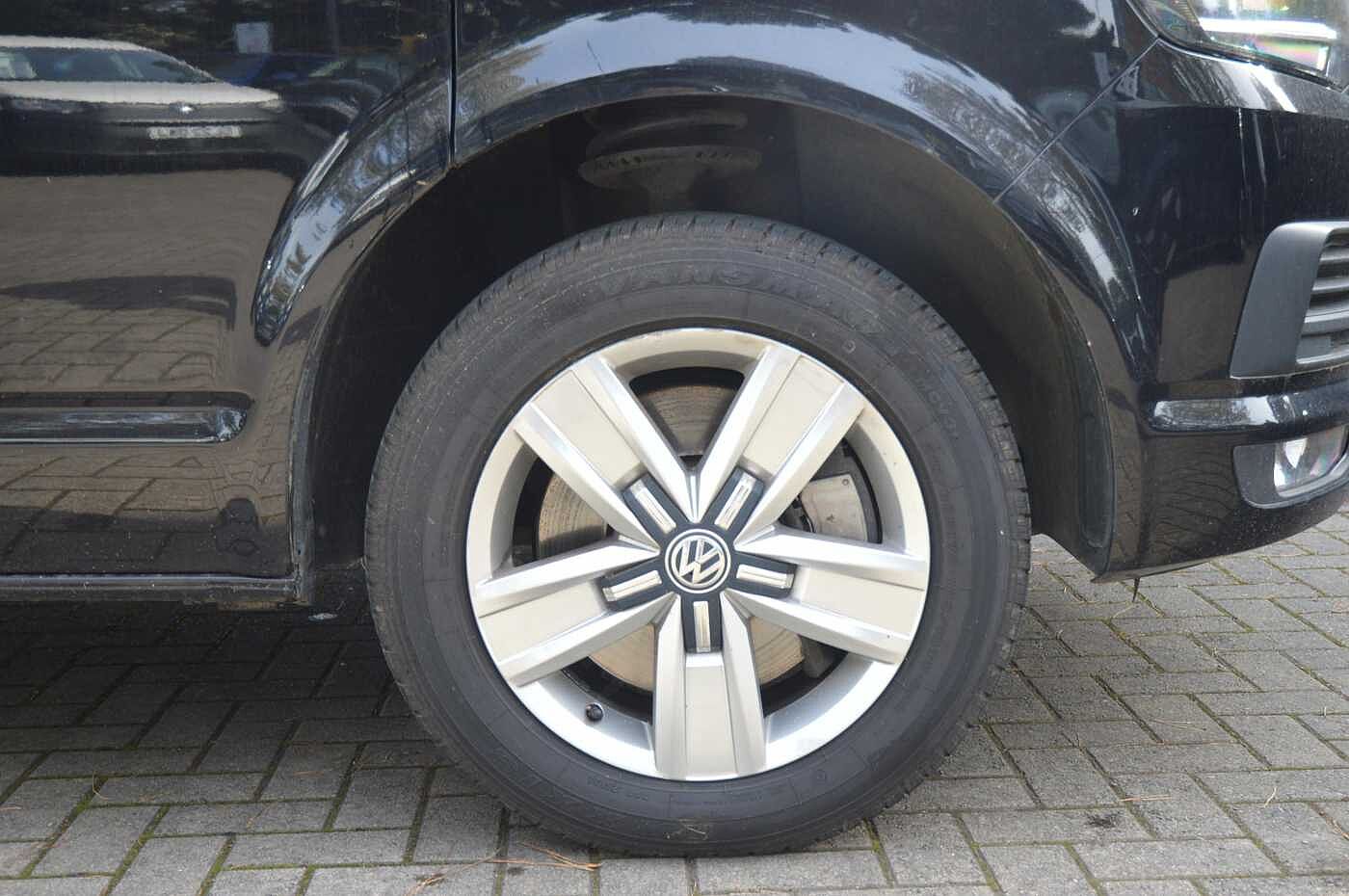 Volkswagen Transporter Kombi 2.0TDI 150 T32 Highline BMT SWB