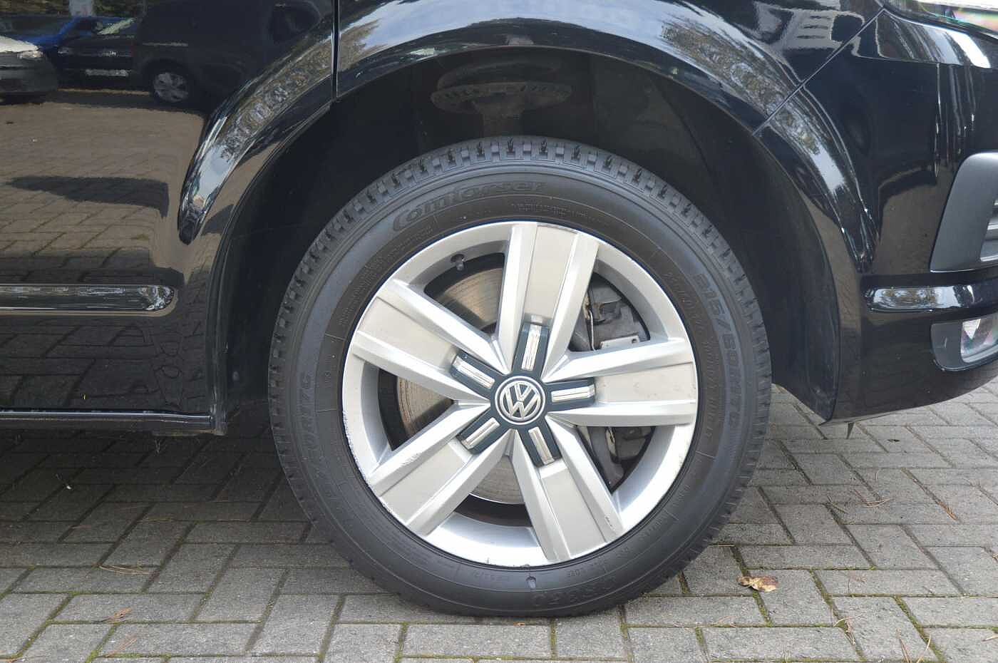 Volkswagen Transporter T32 Lwb Diesel 2.0 TDI BMT 150 Highline Kombi Van DSG