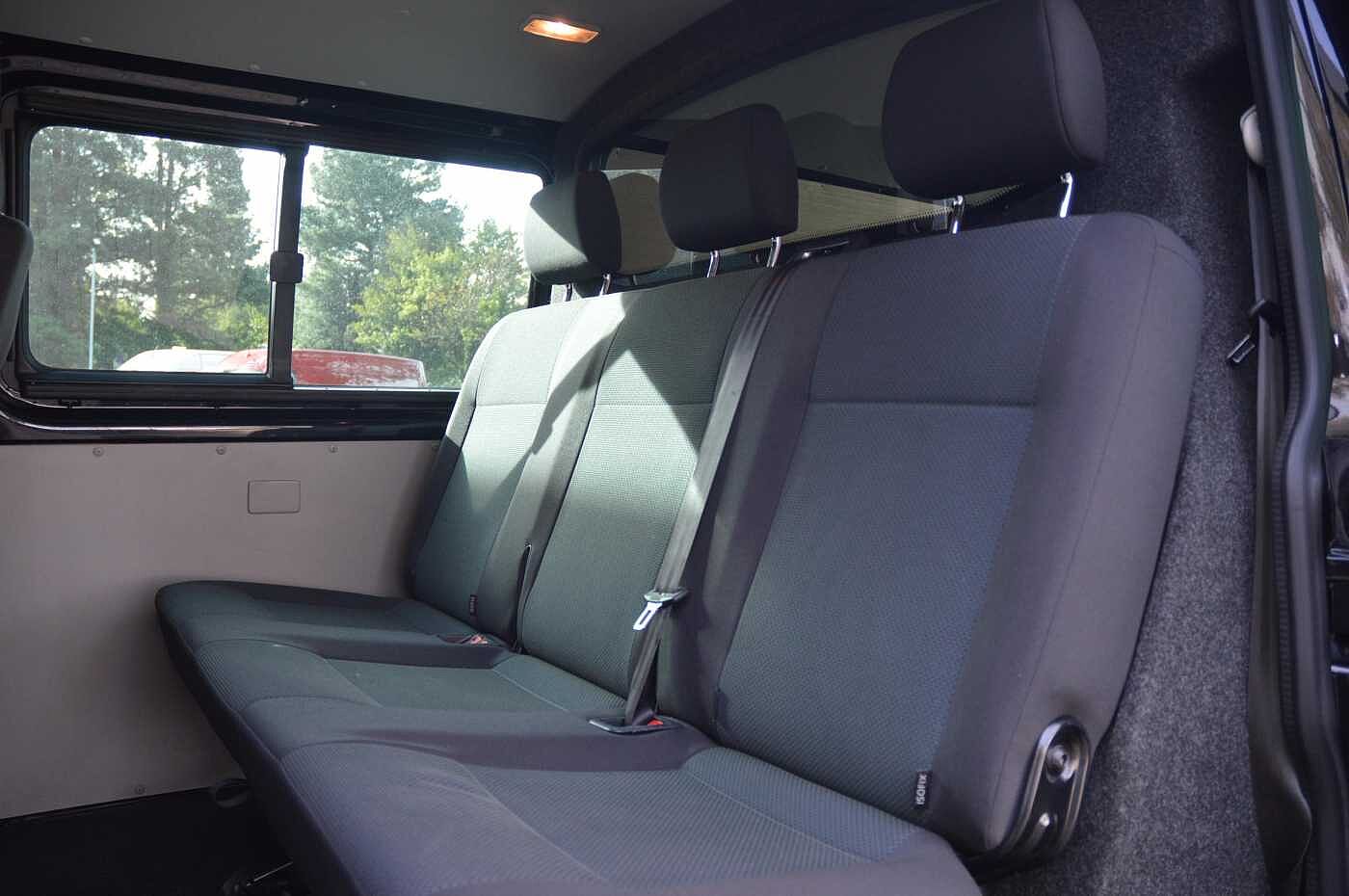 Volkswagen Transporter T32 Lwb Diesel 2.0 TDI BMT 150 Highline Kombi Van DSG