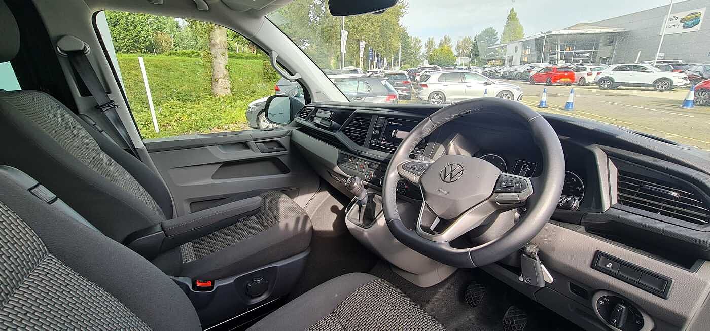 Volkswagen Transporter T30 Swb Diesel 2.0 TDI 110 Highline Kombi Van