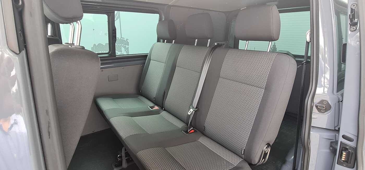Volkswagen Transporter T30 Swb Diesel 2.0 TDI 110 Highline Kombi Van