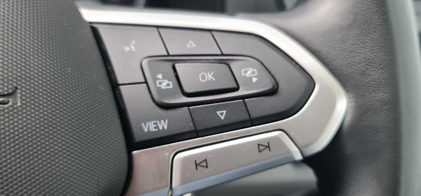 Volkswagen Transporter T30 Swb Diesel 2.0 TDI 110 Highline Kombi Van