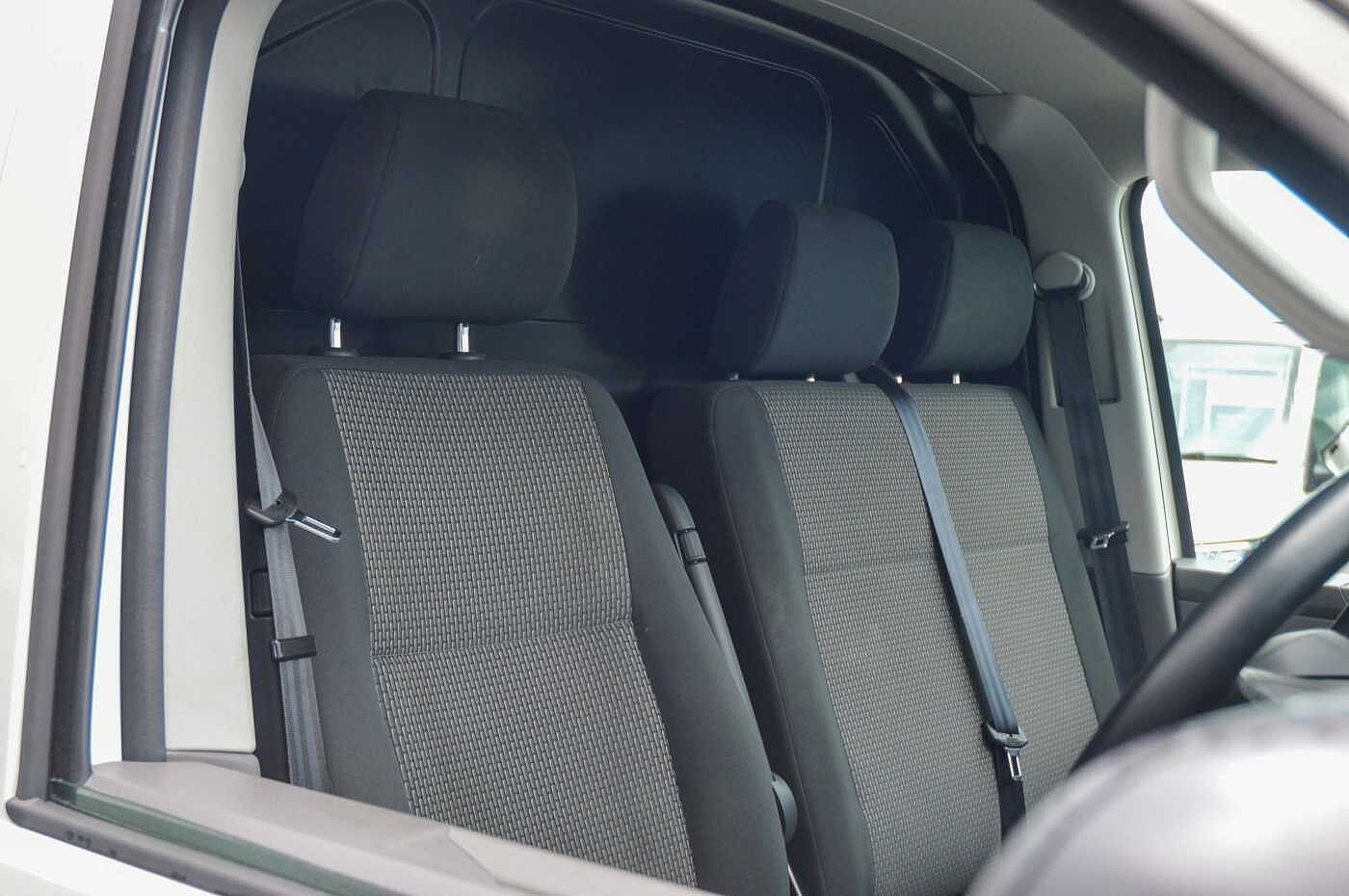 Volkswagen Transporter 2.0TDI 110ps T28 Highline BMT SWB PV