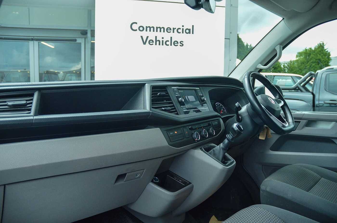 Volkswagen Transporter 2.0TDI 110ps T28 Highline BMT SWB PV