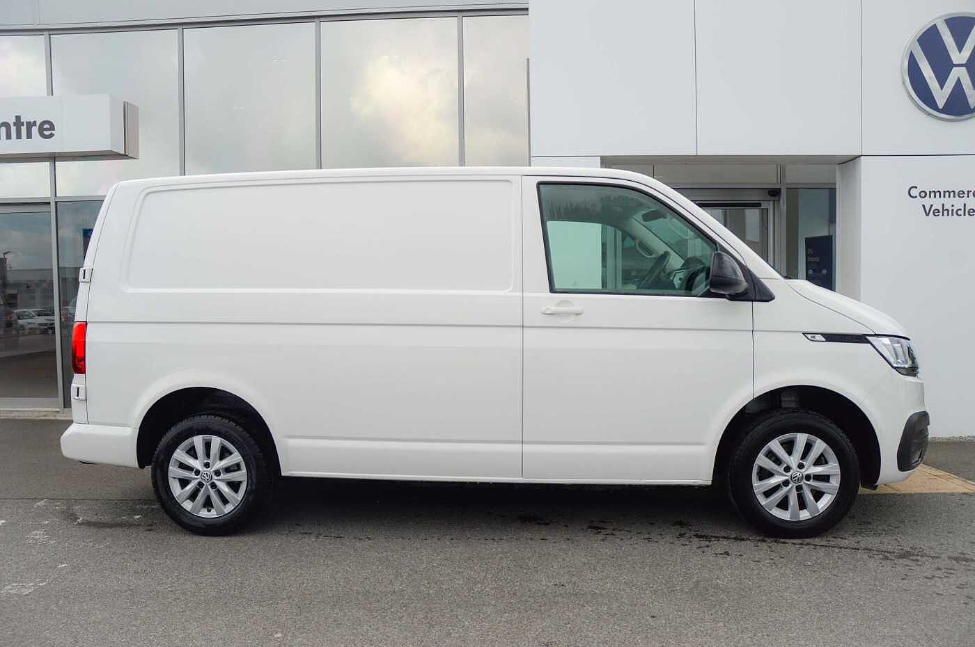 Volkswagen Transporter 2.0TDI 110ps T28 Highline BMT SWB PV