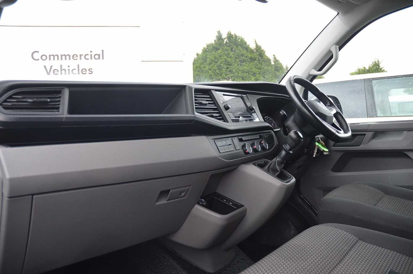 Volkswagen Transporter 2.0TDI 110ps Eu6dT-E T30 Highline SWB